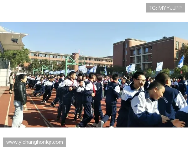 鲁媒赞国少出线少年精神焕发彰显久违拼搏与奋进风采 鲁媒赞国少出线少年精神焕发彰显久违拼搏与奋进风采